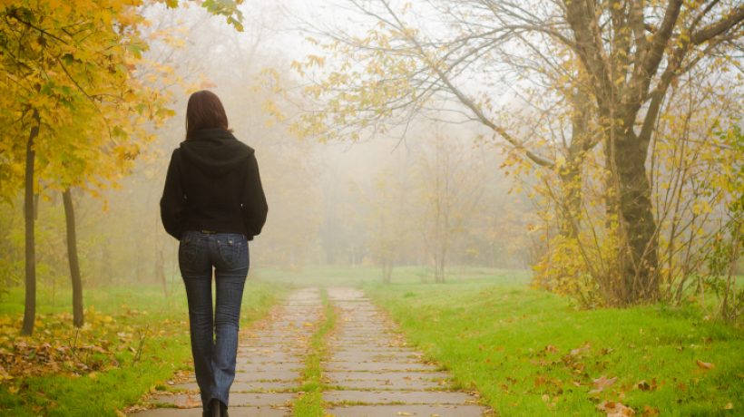Walking meditation: how to do it and why it is good for you