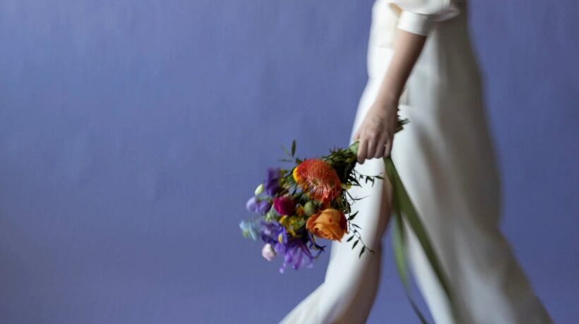 Bf216-11km Rose and Lily Bouquet: A Perfect Gift for Every Occasion