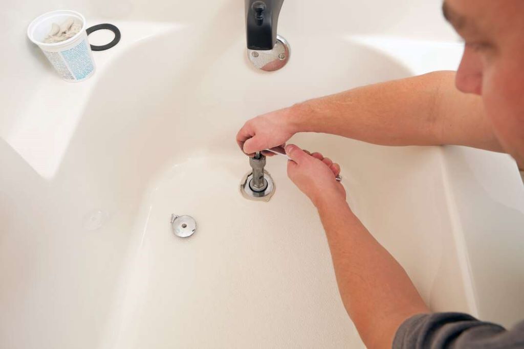 5 Key Takeaways for Unscrewing a Tub Drain