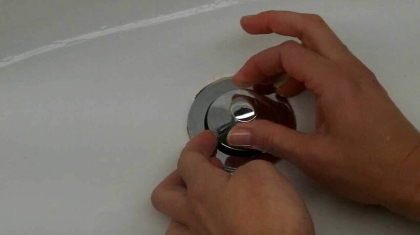 How to Unscrew Bathtub Drain