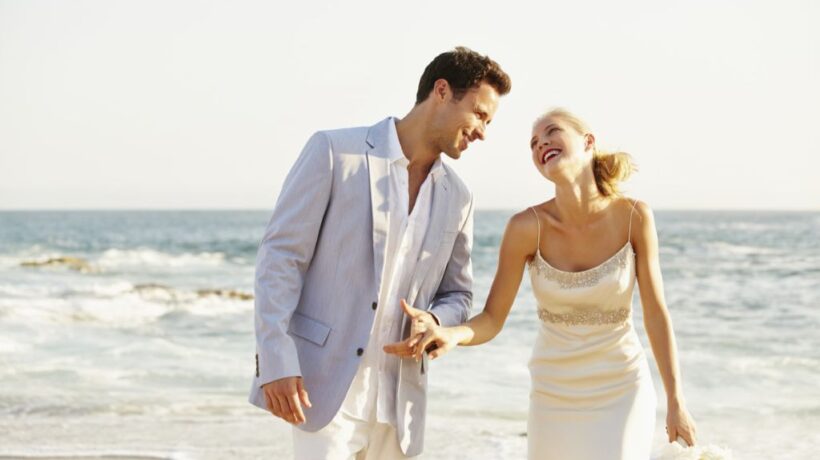 Dressing for a Beach Wedding: A Man’s Guide to Effortless Style