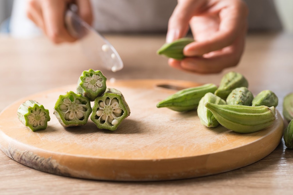 What is the effect of eating okra everyday?