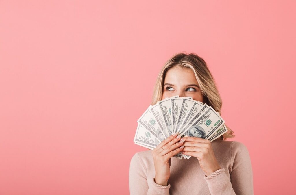 How to make money in social media without a lot of followers?