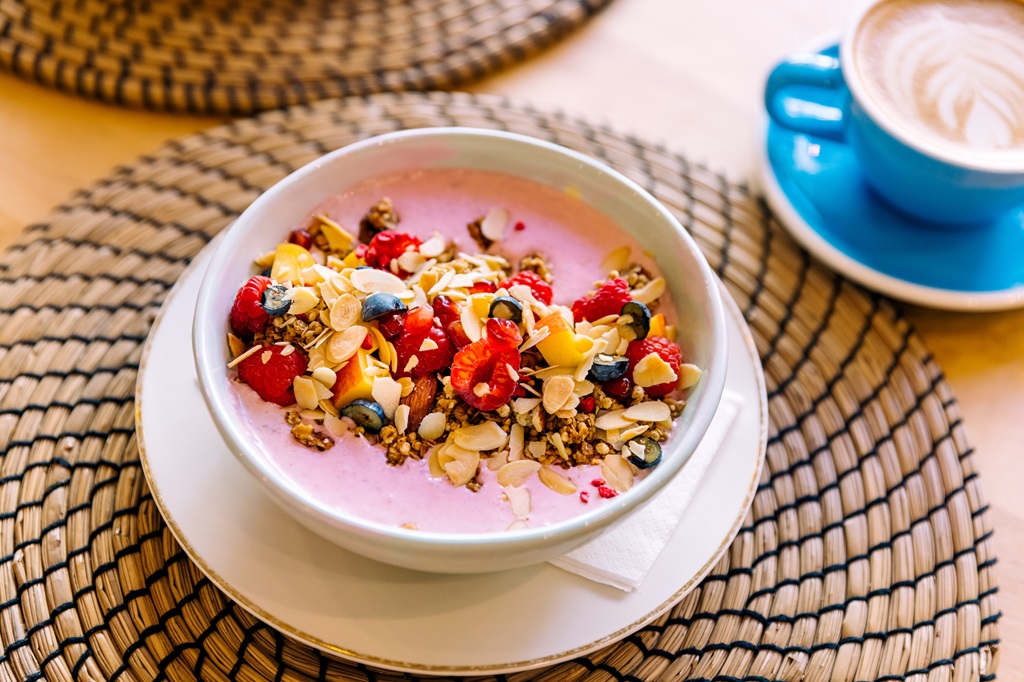 What to put on top of yogurt for breakfast?