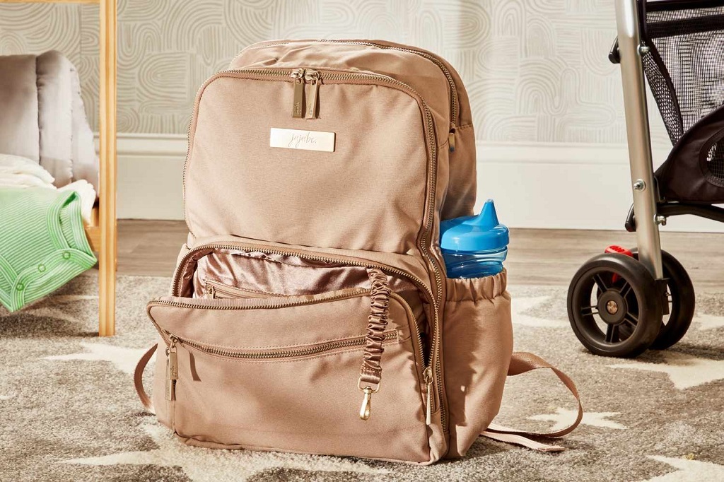What's your favorite diaper bag that doesn't look like one