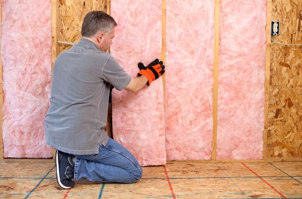 Natural fiber insulation installation in older homes pros and cons