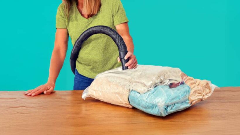 Mess-Free Tips to Empty a Full Vacuum Bag Without the Fuss