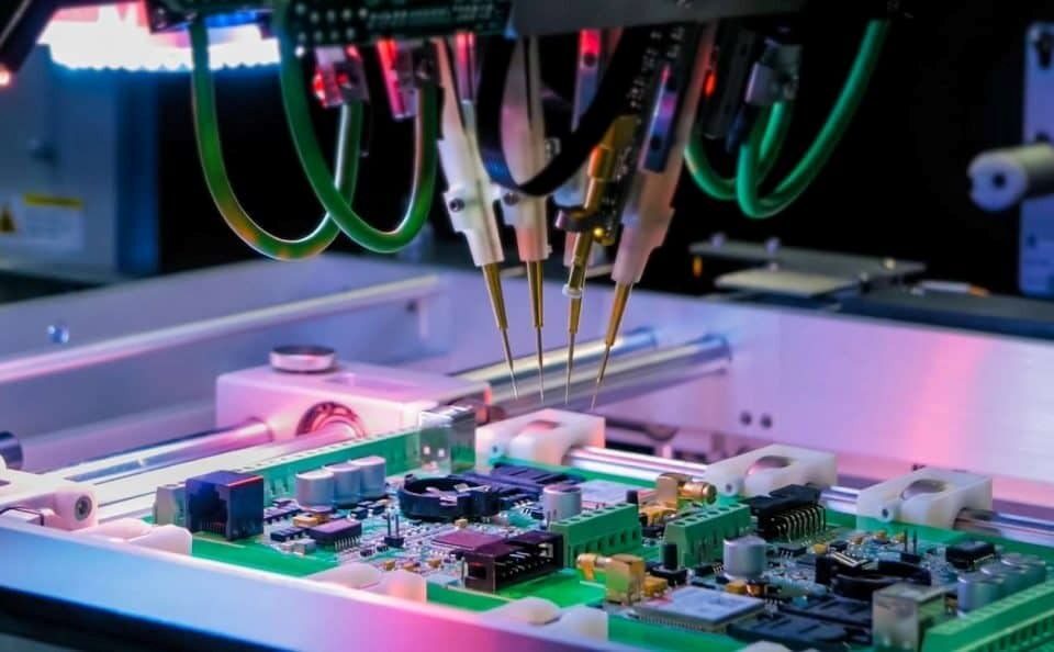 What are the benefits of using double-ended semiconductor probes?