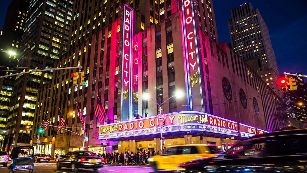 10 Places to See Live Music in New York - Go Guides
