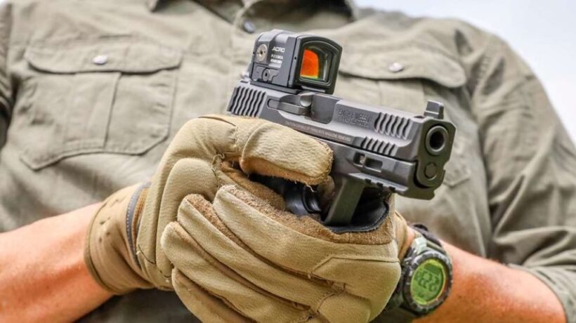 Precision Perfected: A Practical Guide to Red Dot Sights on Your Pistol