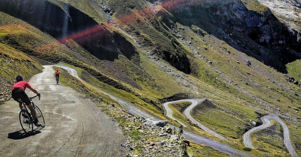 How to become a better climber in just one month - Cyclist
