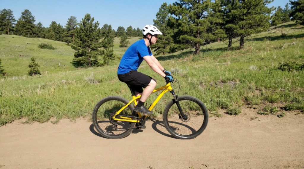 Guide to mountain bike trail difficulty, terrain, and safety for beginners